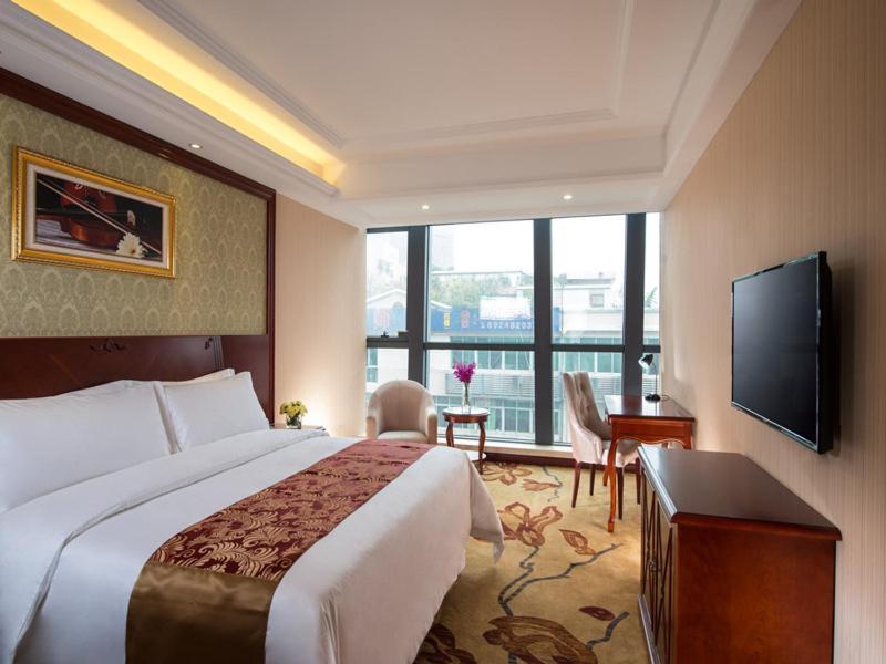 Vienna Hotel Shunde Longjia Exhibition Center Foshan Bagian luar foto
